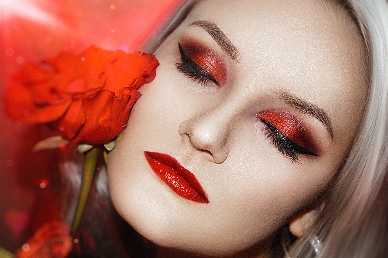 阿瑪尼最新款唇釉，時(shí)尚魅力的極致詮釋